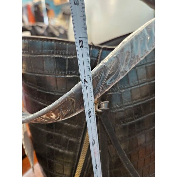 Alyssa Black Textured Bucket Bag Crossbody Purse NEW TAGS - Picture 8 of 9